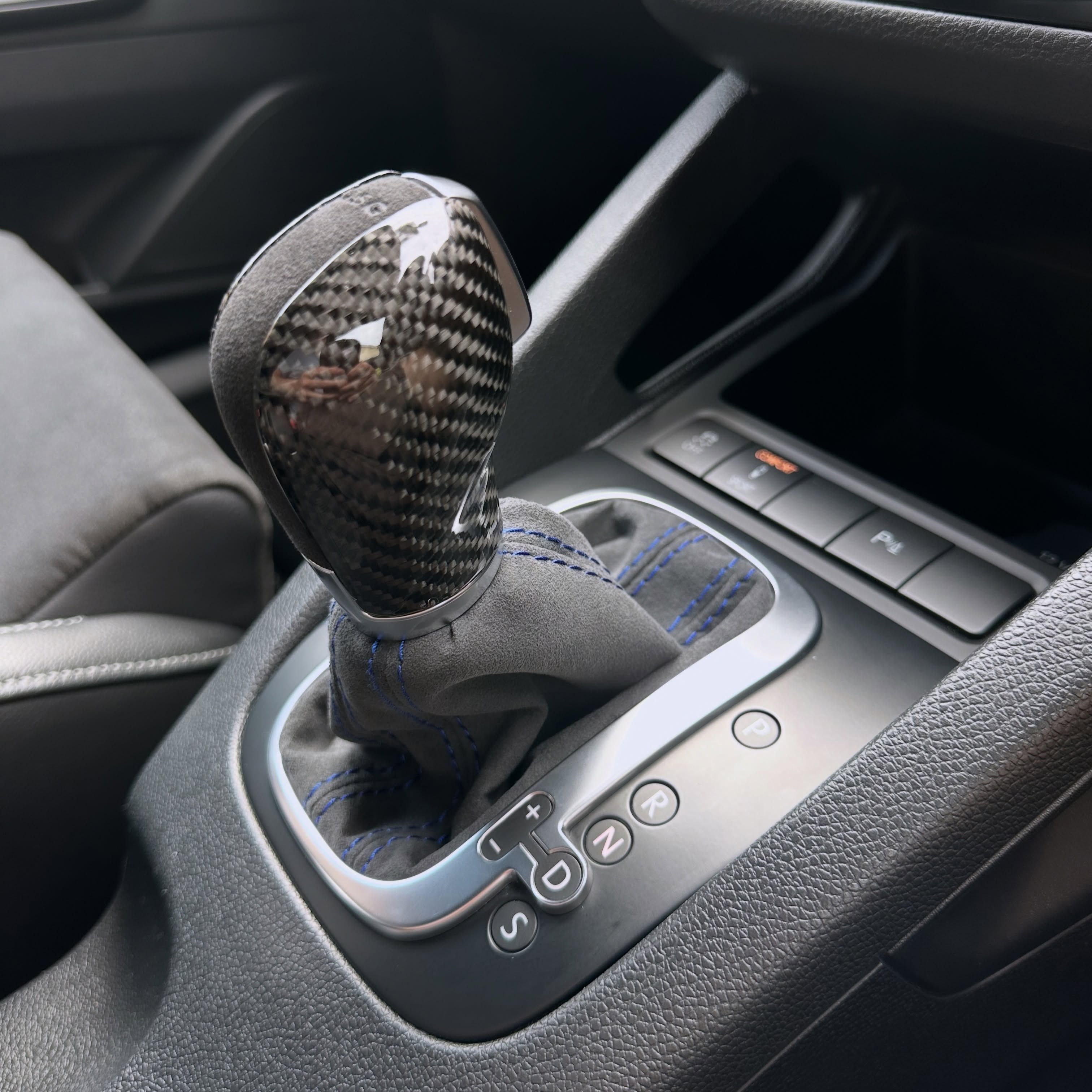 VW Carbon Fibre & Alcantara DSG Knob/Gaiter Sets
